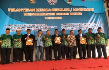 PWM Jateng Lantik 3 Kepala SMK di AUM  Brebes Selatan