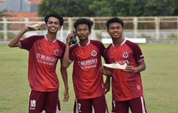 SMK Mutu Bumiayu Brebes Kembali Cetak Atlit Muda Sepak Bola